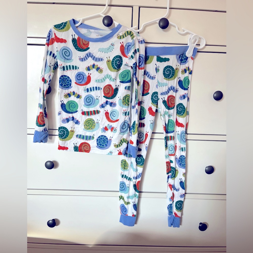 Little sleepies 2 piece pajamas